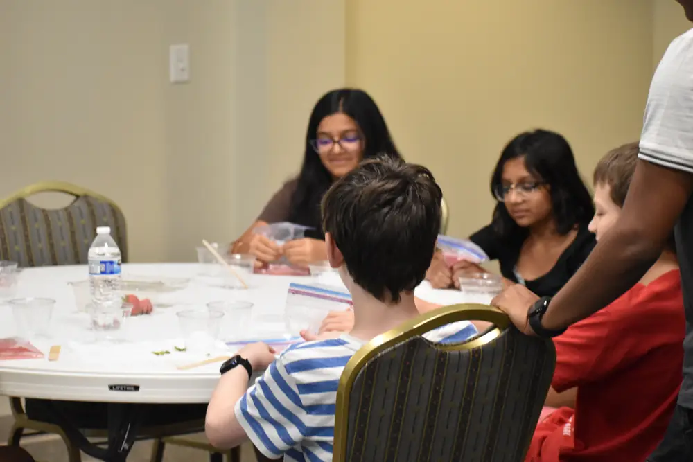 Students at a 4-H community science workshop (3 of 8)