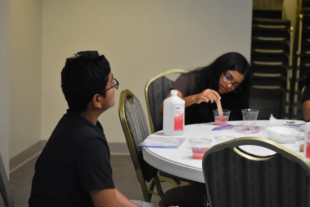 Students at a 4-H community science workshop (7 of 8)