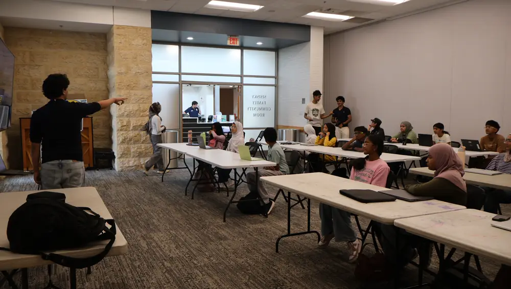 Students at the Summer Research Camp (27 of 253)