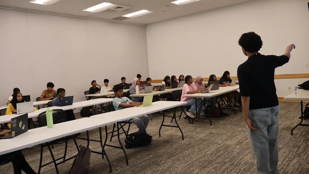 Students at the Summer Research Camp (58 of 253)