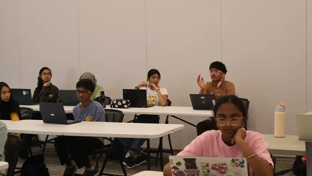Students at the Summer Research Camp (61 of 253)