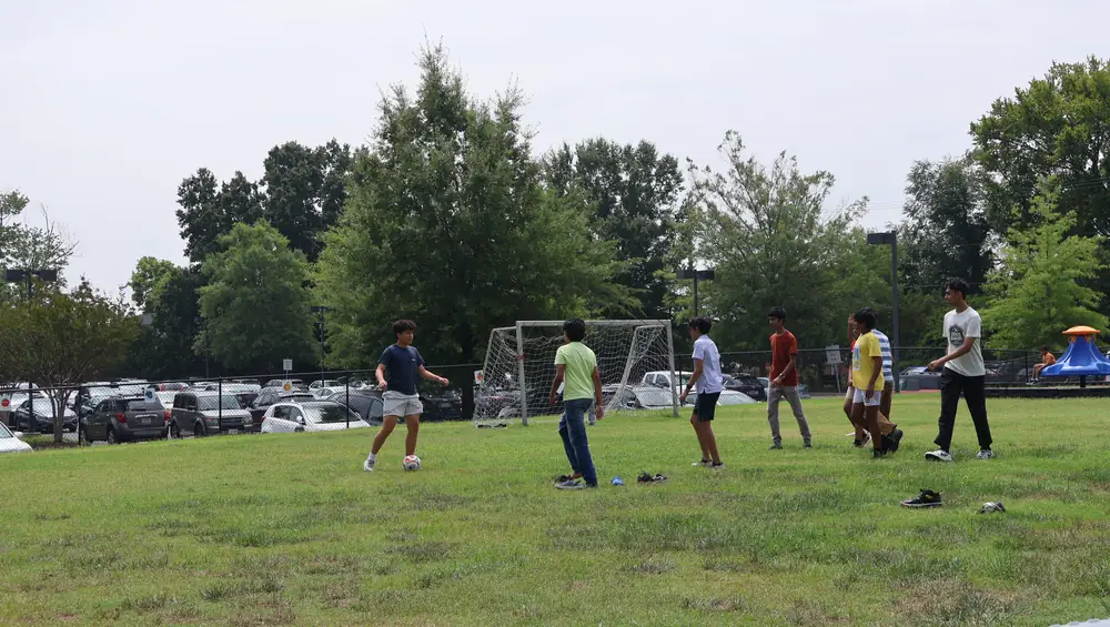 Students at the Summer Research Camp (109 of 253)
