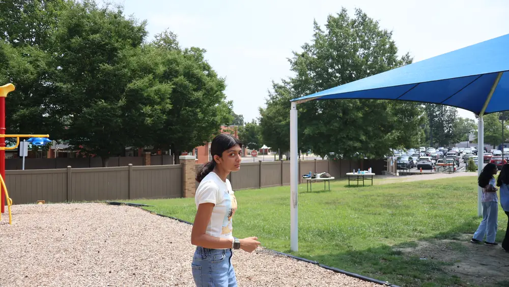 Students at the Summer Research Camp (115 of 253)