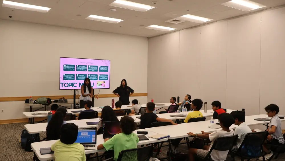 Students at the Summer Research Camp (158 of 253)