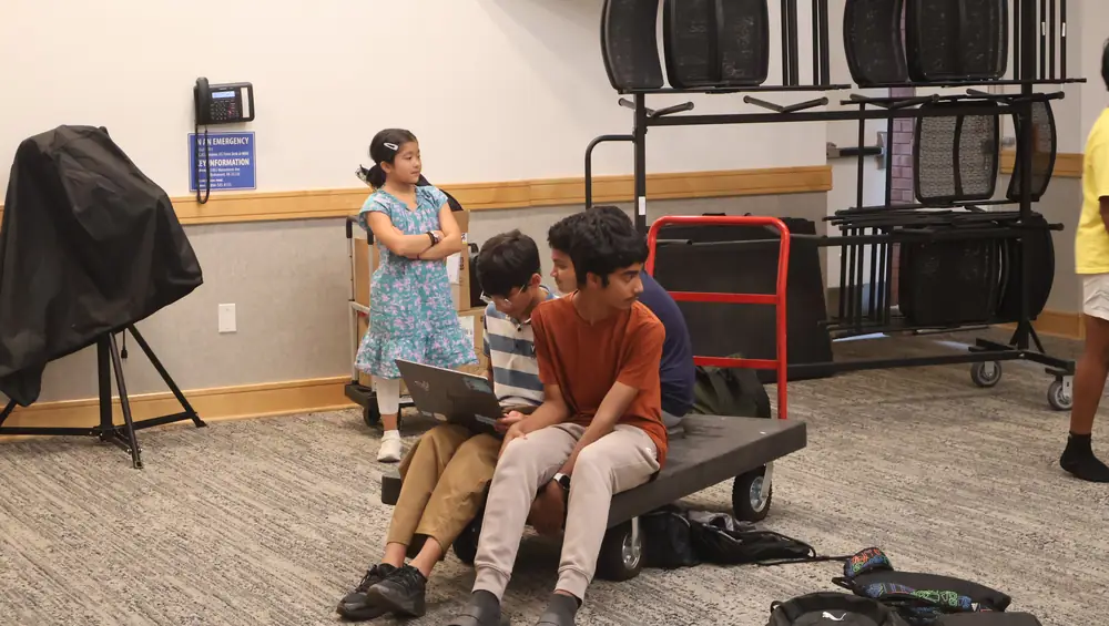 Students at the Summer Research Camp (214 of 253)