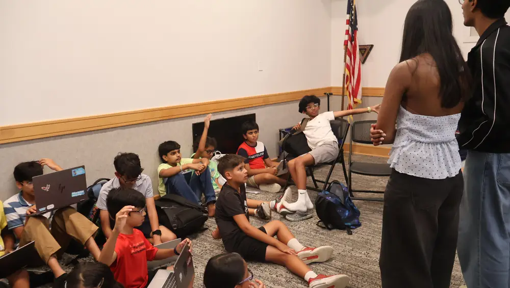 Students at the Summer Research Camp (224 of 253)