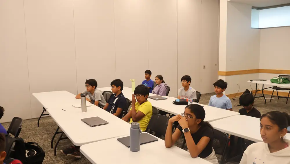Students at the Summer Research Camp (227 of 253)