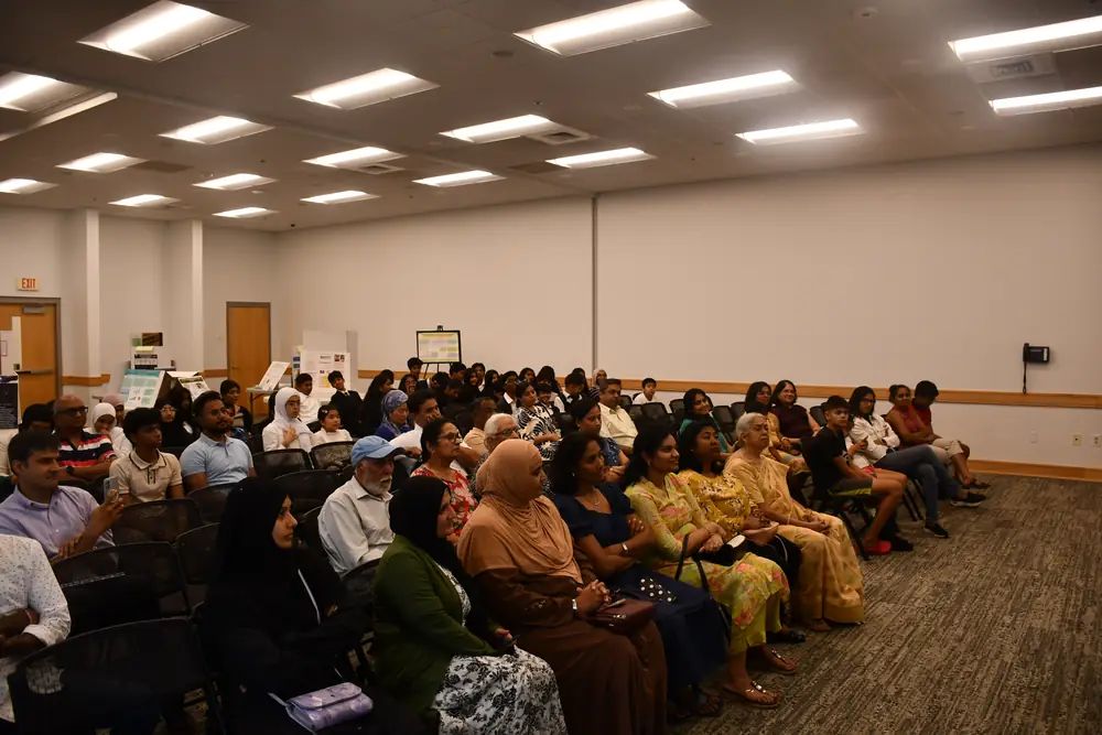 A presenter and audience at the research symposium (4 of 10)