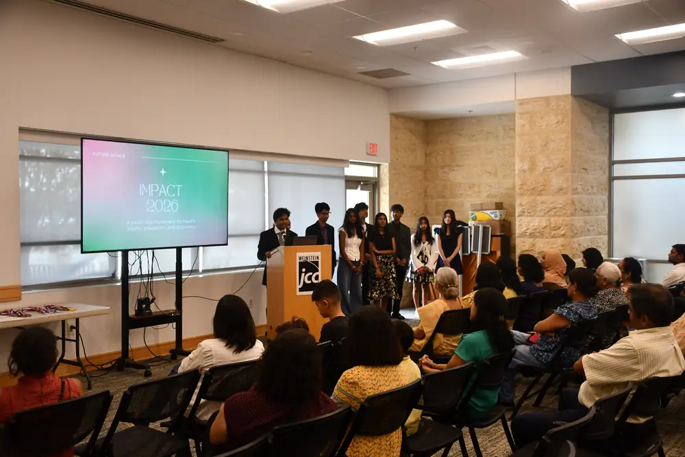 A presenter and audience at the research symposium (5 of 10)
