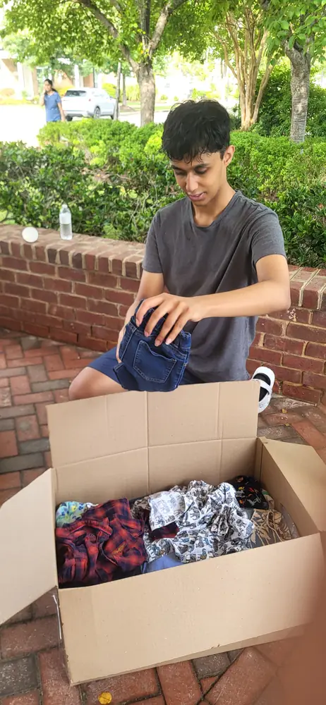 Clothes Drive (16 of 49)