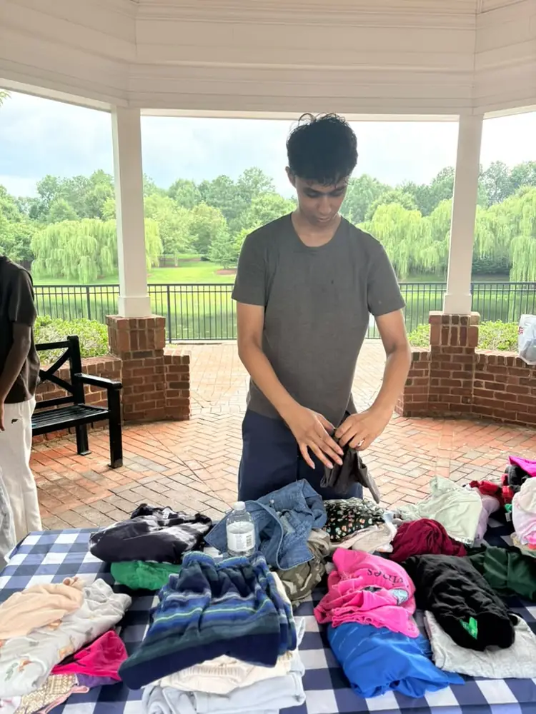 Clothes Drive (22 of 49)