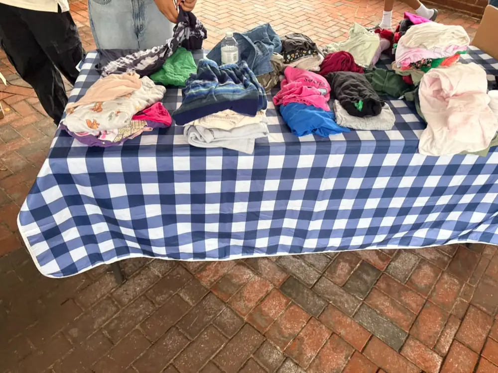 Clothes Drive (39 of 49)
