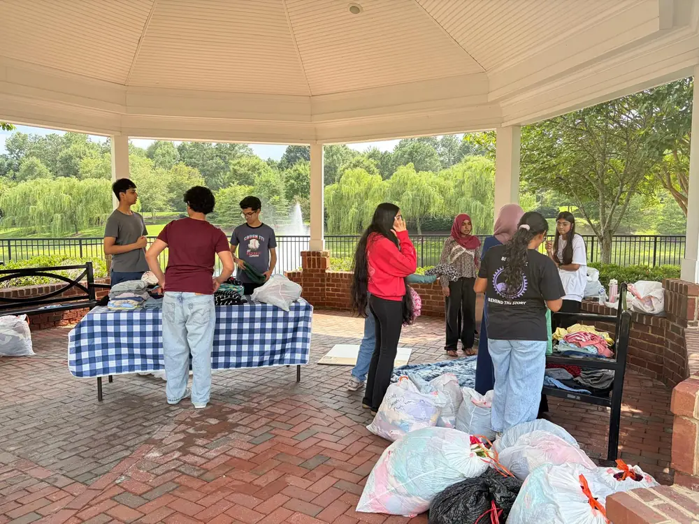 Clothes Drive (43 of 49)